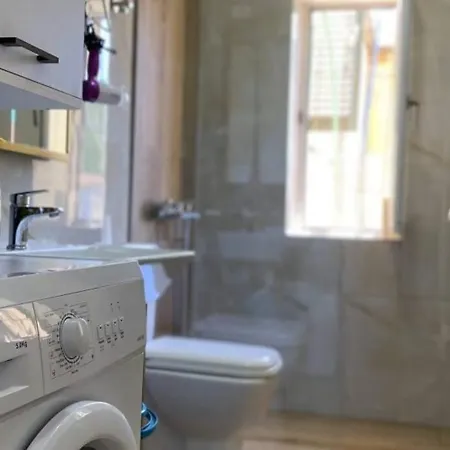 Daire In Myslym Shyri Street Tiran